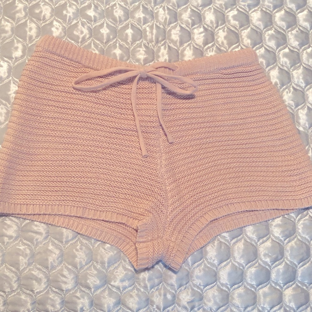 Le Lis Blush Lounge Shorts